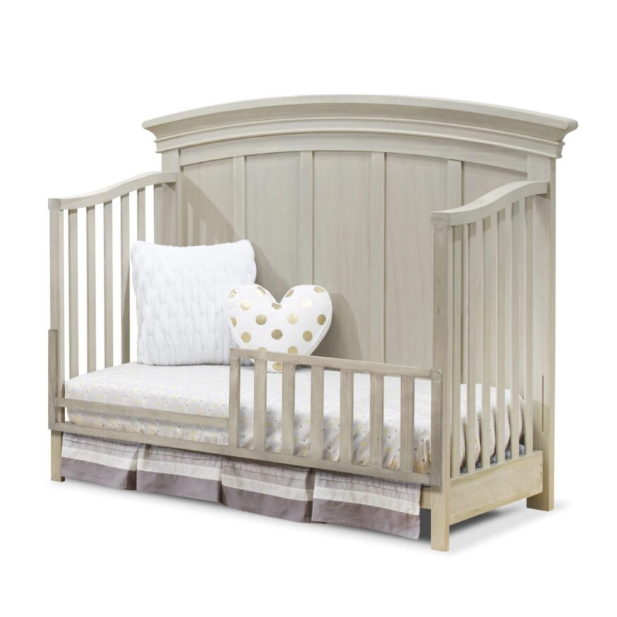 Verona Toddler Rail by Sorelle